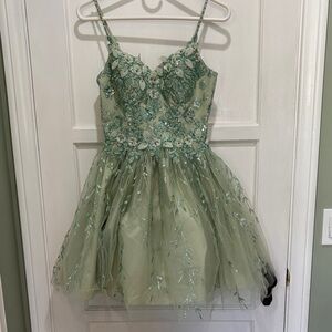 Dancing Queen Green mini special occasion dress x small